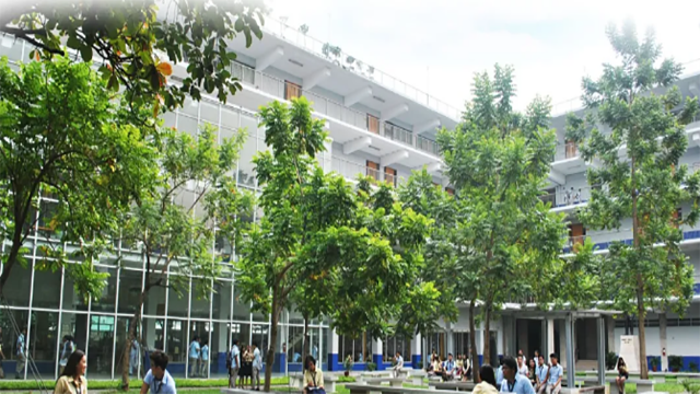 國父大學景色