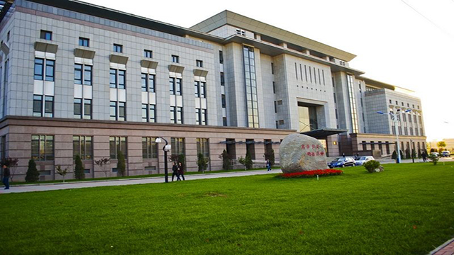 天津商業大學教學樓